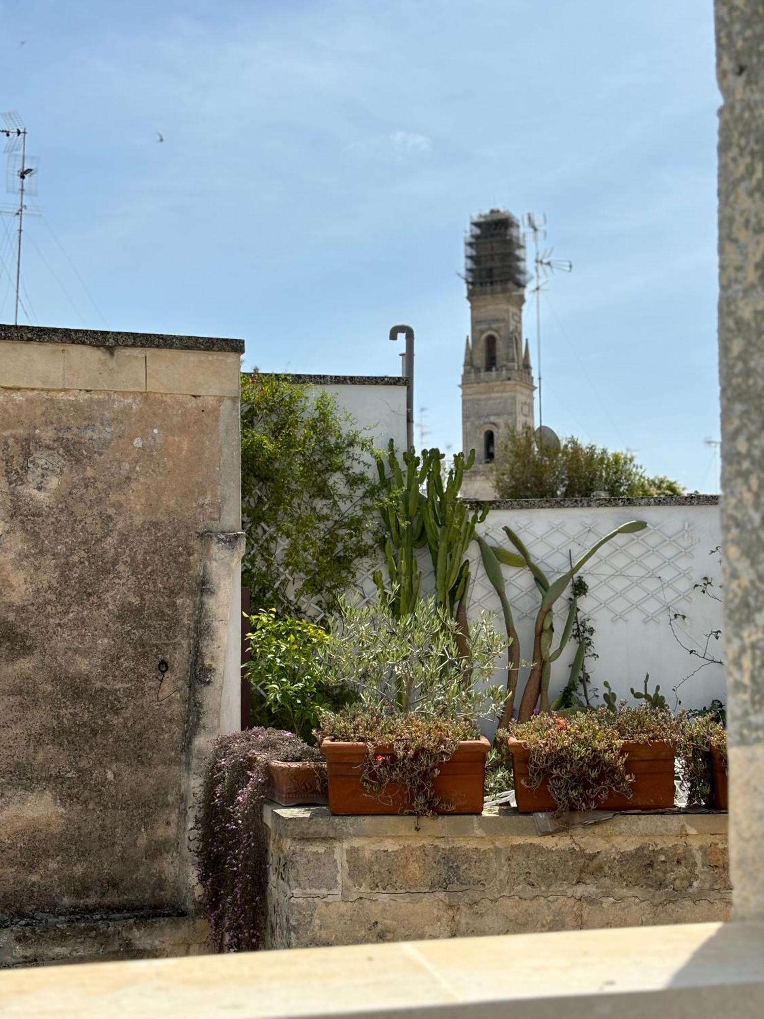Alora Boutique Suites Lecce Exterior photo