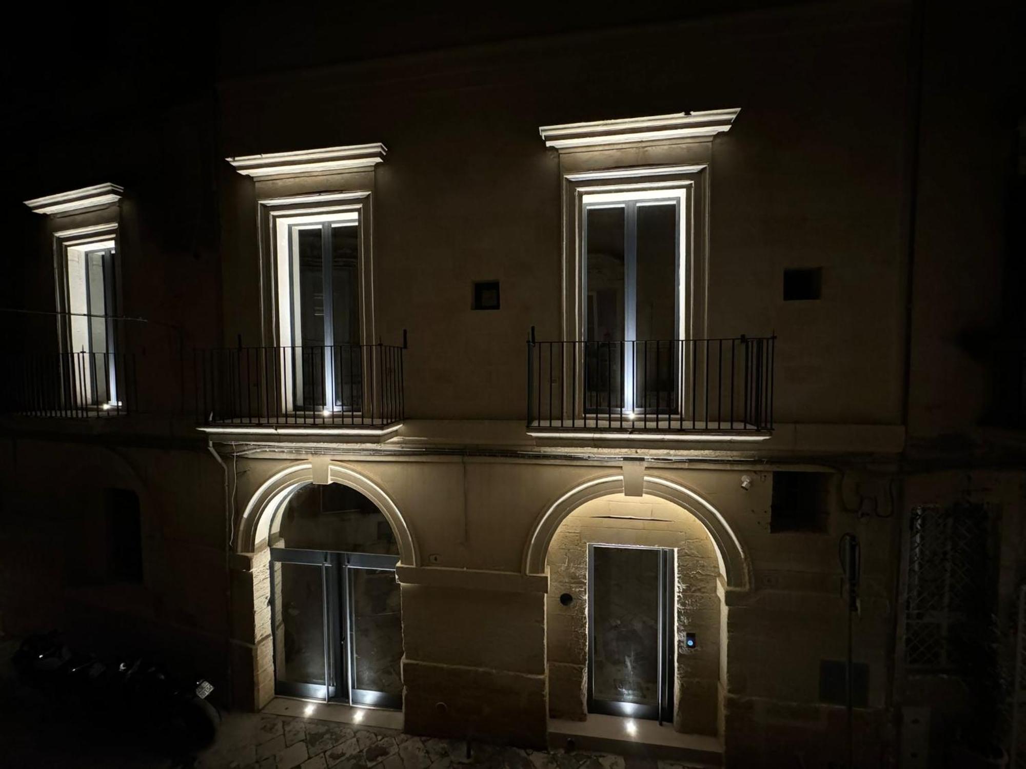 Alora Boutique Suites Lecce Exterior photo